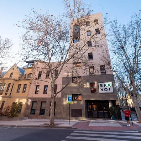 Hotell Residencia Bravo Students